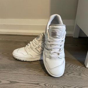 New balance 550. Hottest shoes of the season!